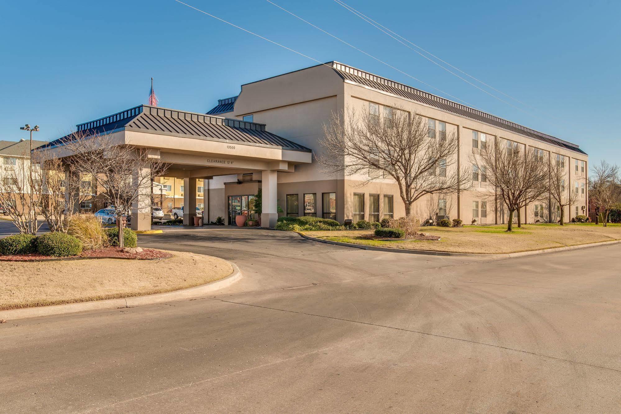 Hotel Baymont By Wyndham Oklahoma City/Quail Springs Zewnętrze zdjęcie